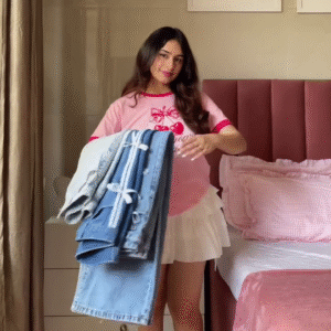 5 Essential Jeans Every Girl Needs in Her Closet 👖✨