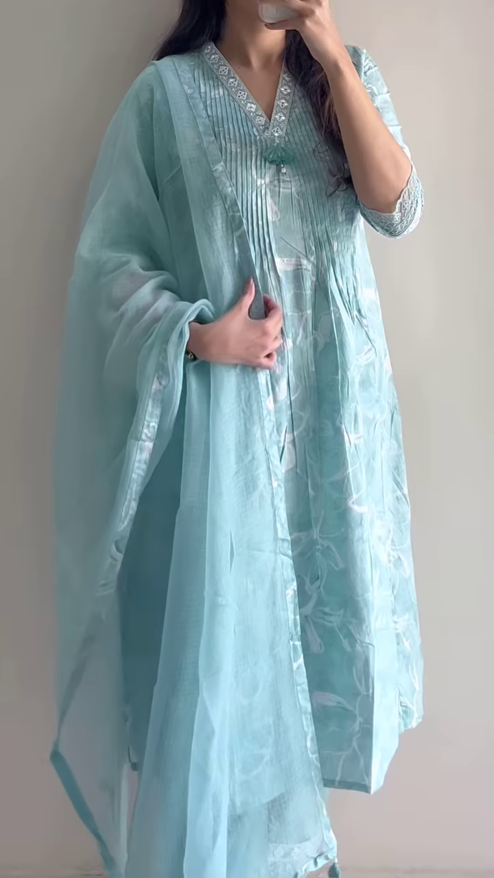 Breezy & Beautiful: Summer Kurta Sets in Vibrant Prints and Shades βοΈπ - Image 7