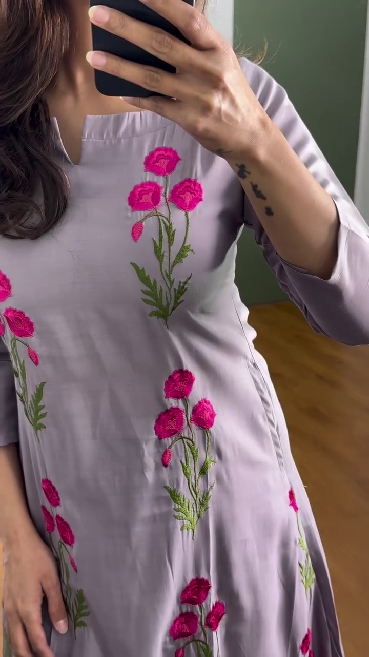 Floral Charm Embroidered Kurta β Grace in Bloom πΈ - Image 2