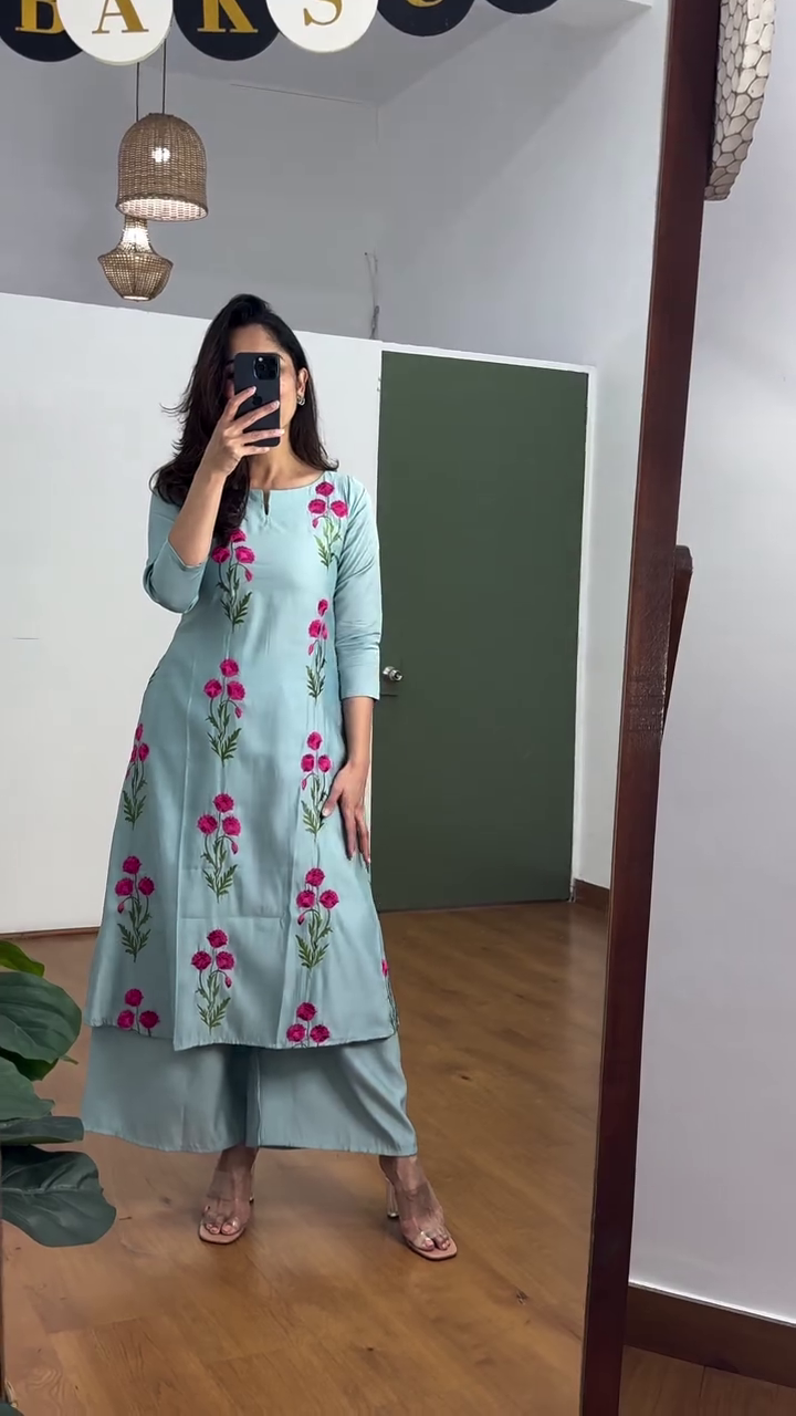 Floral Charm Embroidered Kurta β Grace in Bloom πΈ - Image 8